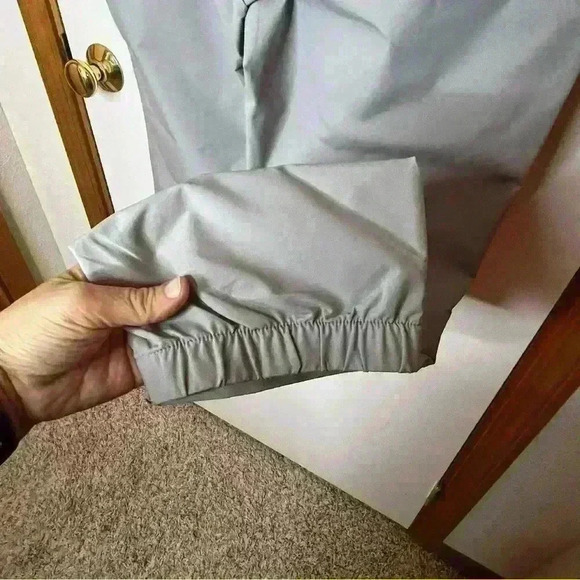 Banana Republic Pants Straight Leg Lightweight Men 38x30 Gray Casual Performance - Picture 6 of 10